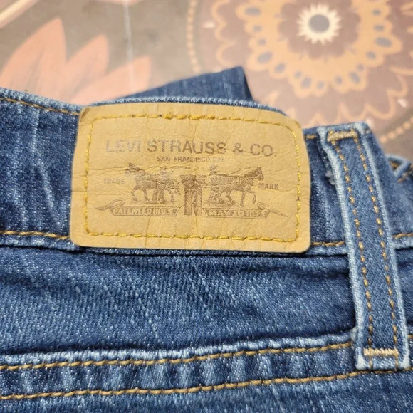 Levi's Curvy 529 Size 12 Classic Medium Wash Blue Bootcut Denim Jeans - Picture 12 of 12